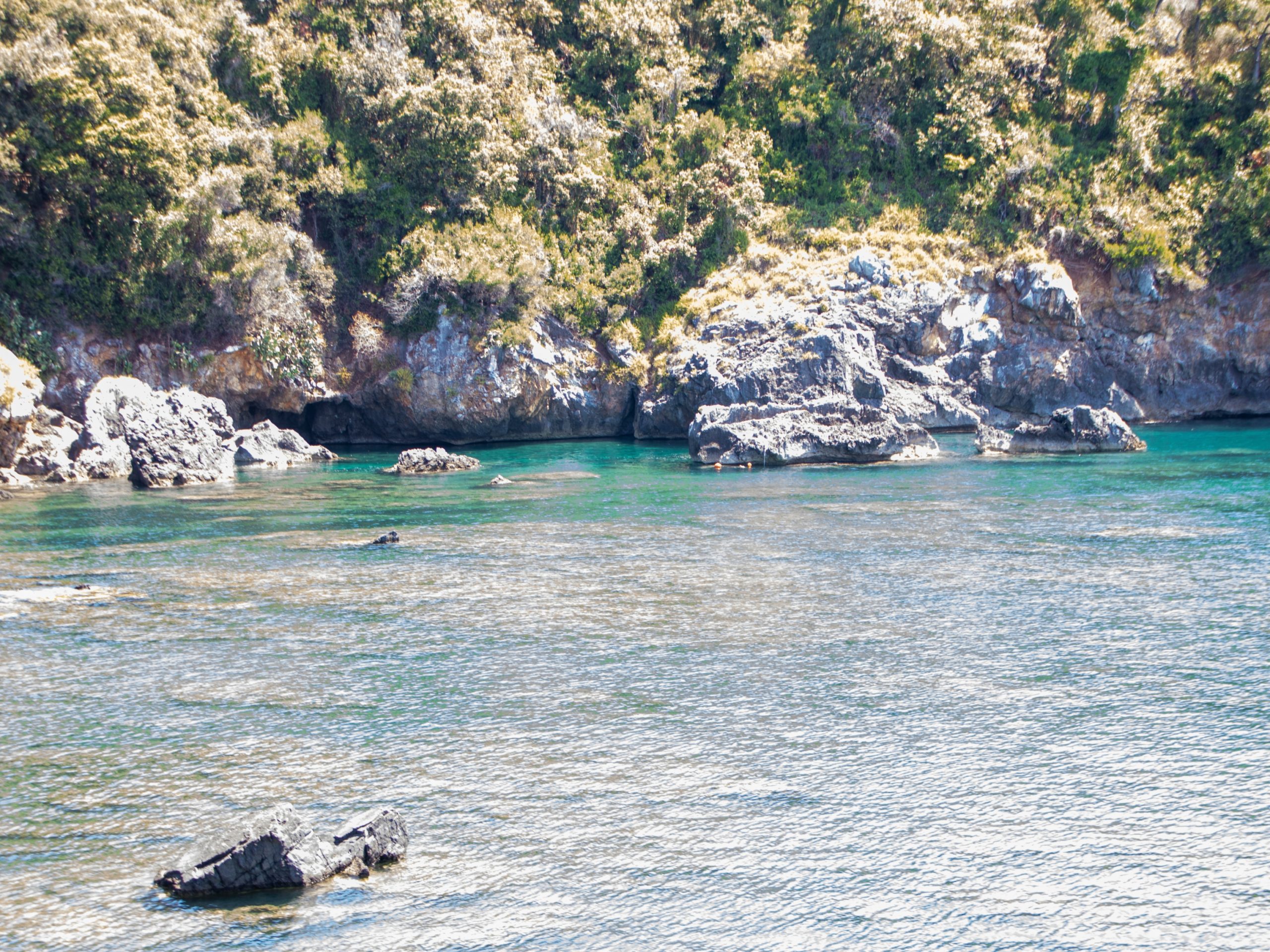 "Preparati a scoprire le splendide spiagge di Maratea e altri luoghi suggestivi del Golfo di Policastro."